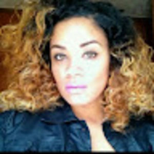 Meet your Posher, Bee